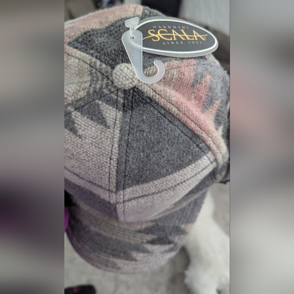 New Scala Man's Winter Hat - Picture 13 of 14